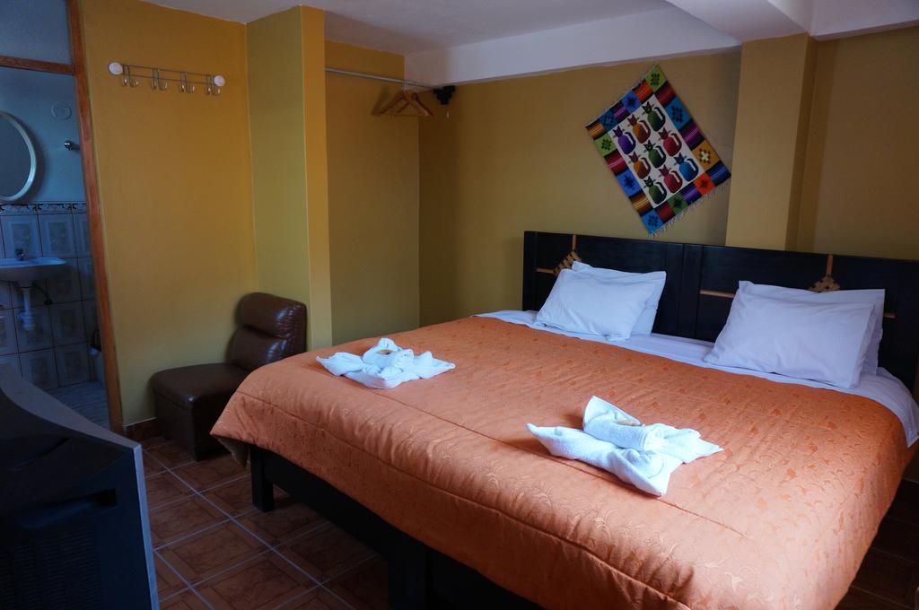 Wasi Away Hostel Ollantaytambo Esterno foto