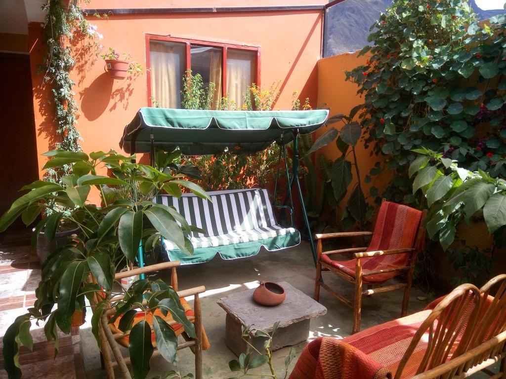 Wasi Away Hostel Ollantaytambo Esterno foto