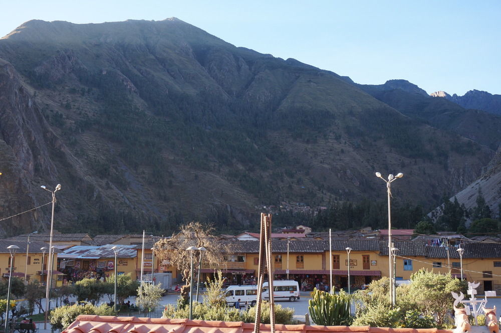 Wasi Away Hostel Ollantaytambo Esterno foto