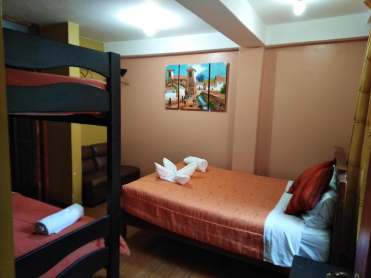 Wasi Away Hostel Ollantaytambo Esterno foto
